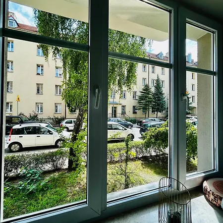 Grottgera 9 公寓 *